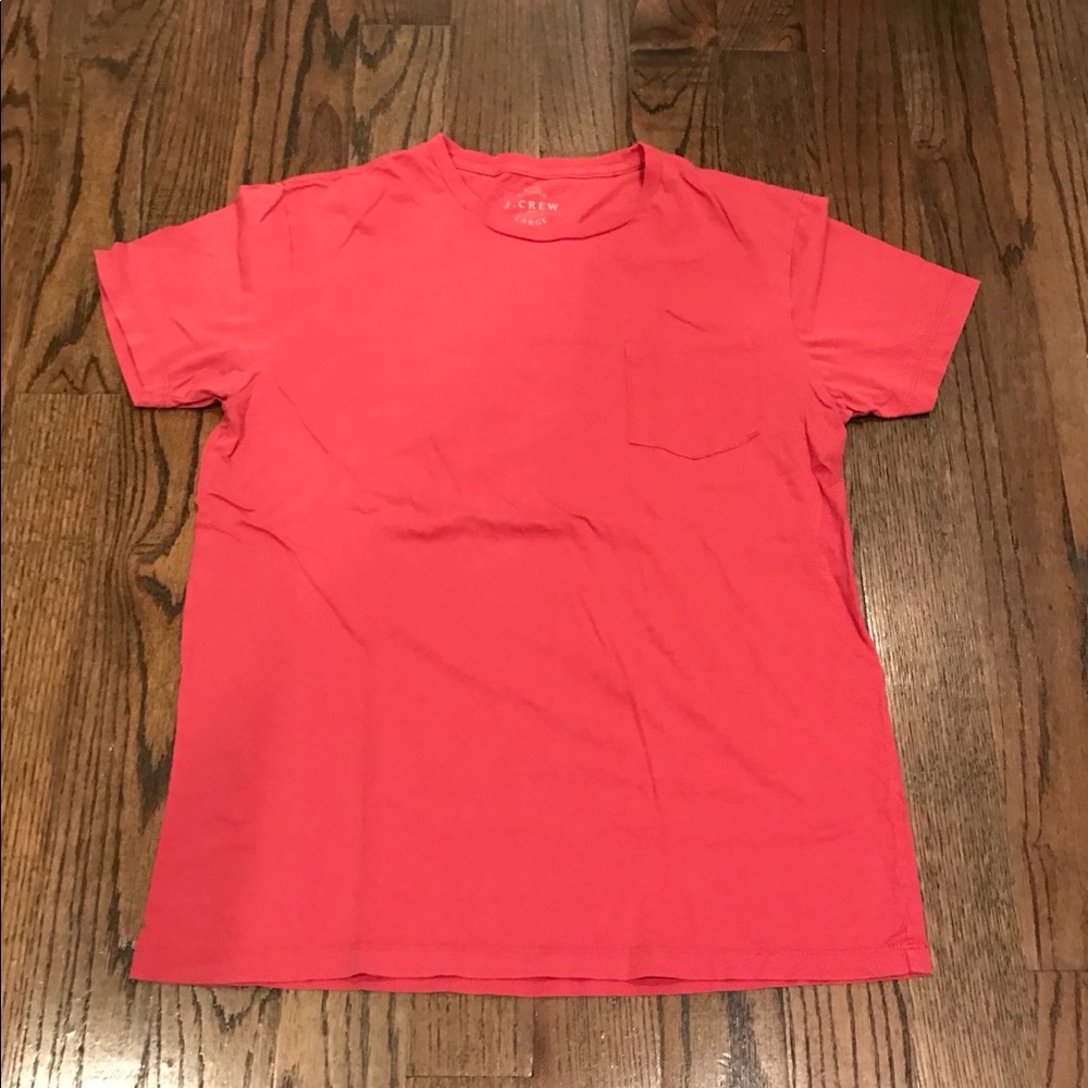 Coral pocket t shirt